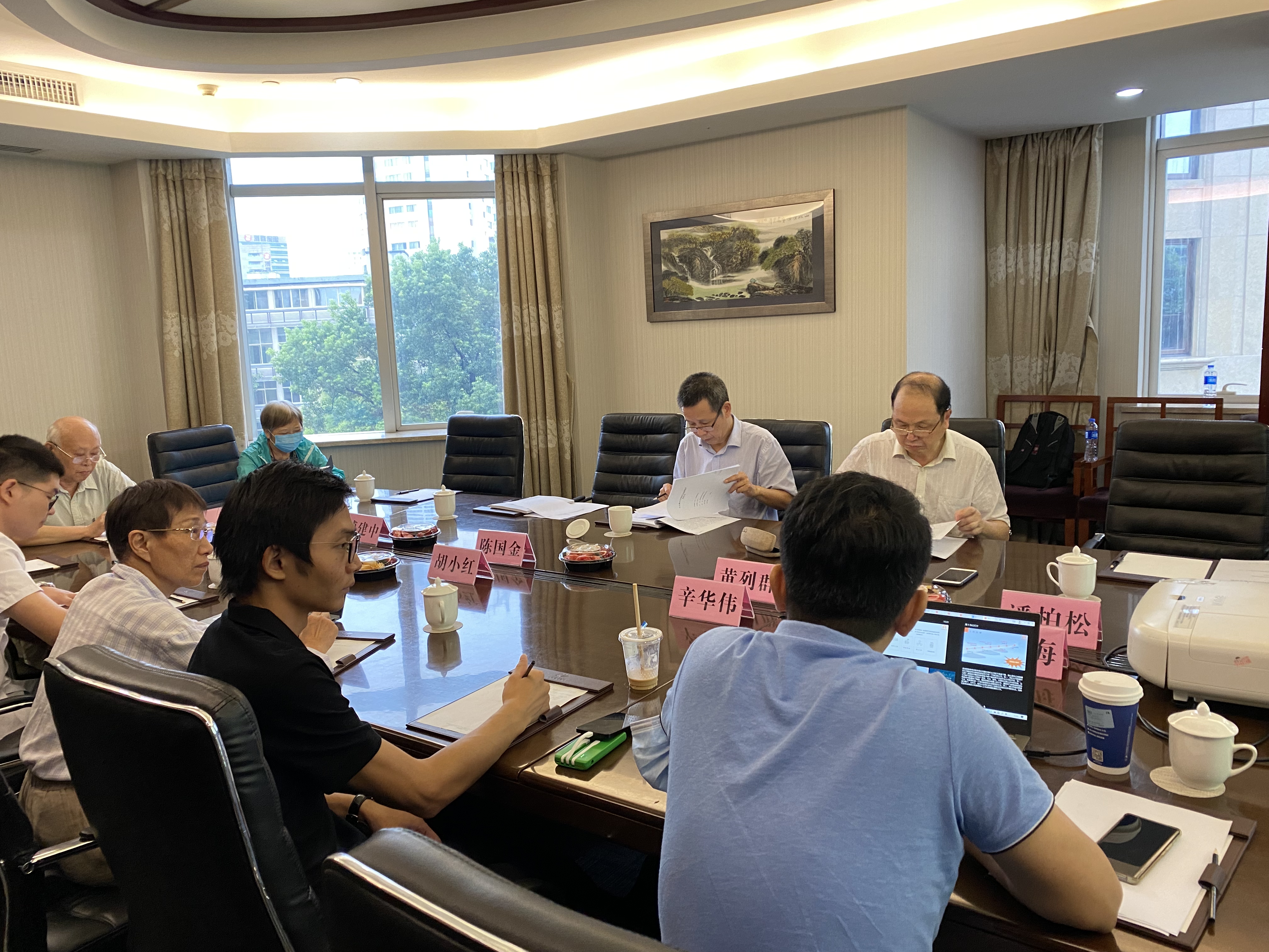 国际先进！云顶集团贵宾会最新研制新产品70kg级特种作业液压机械臂通过鉴定
